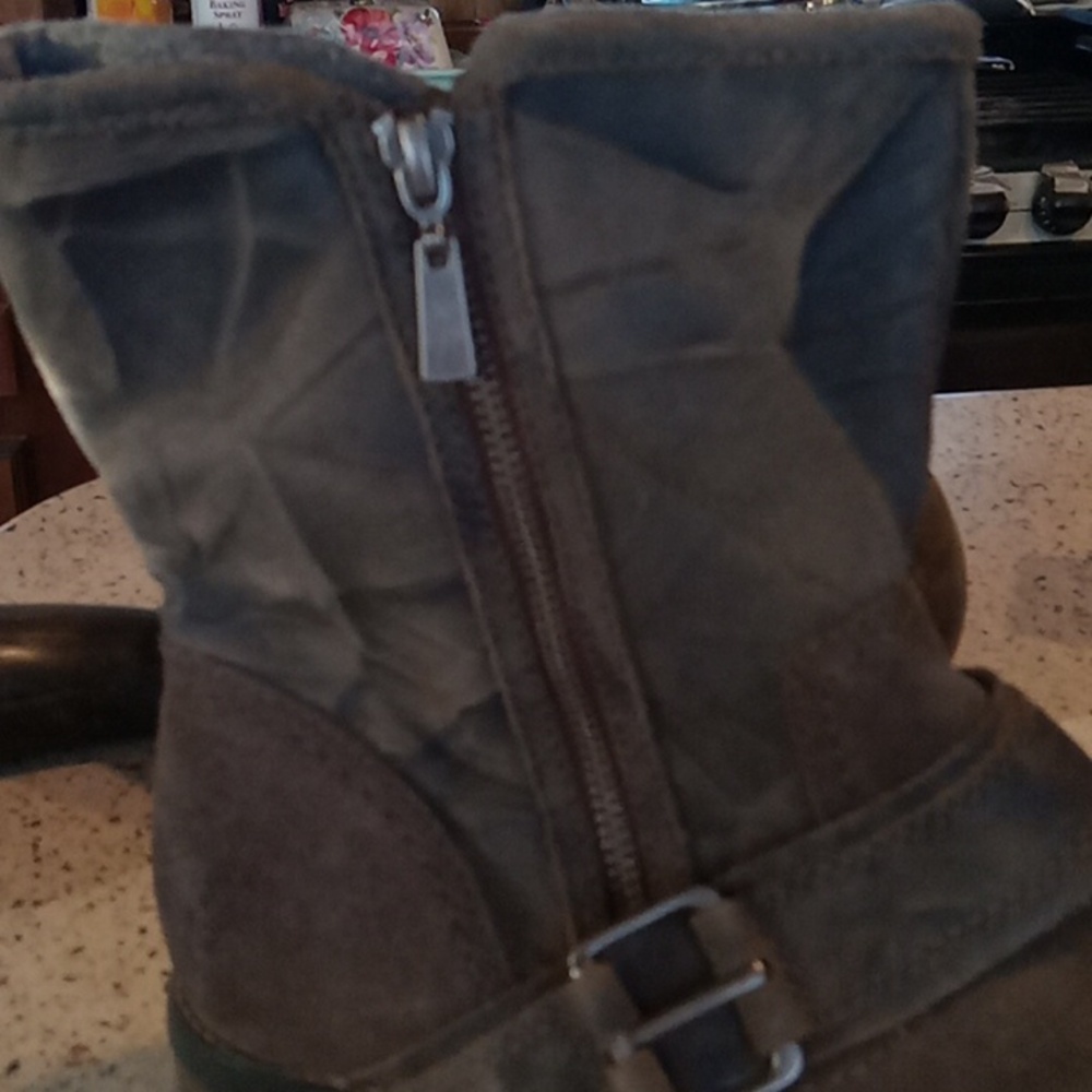 Ladies size 9.5 Clark's boots - Picture 4 of 8